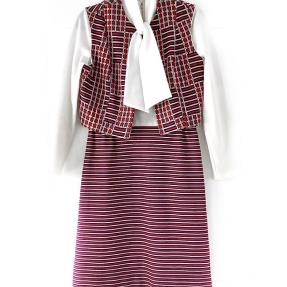 Rare True Vintage 1960’s Incredible 2 piece Pussybow Dress and Vest Set